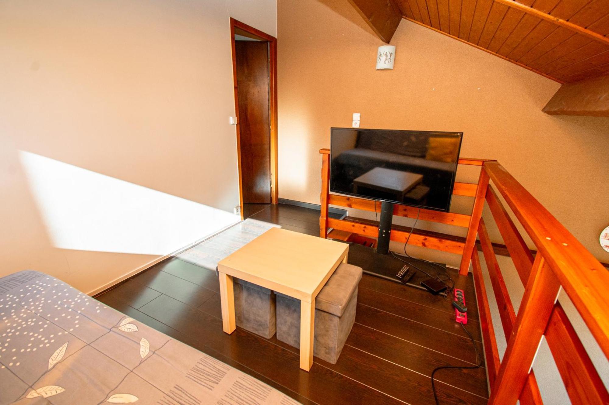 Appartamento Terrasse Des Monts - Duplex Independant De Charme Les Hopitaux-Neufs Esterno foto